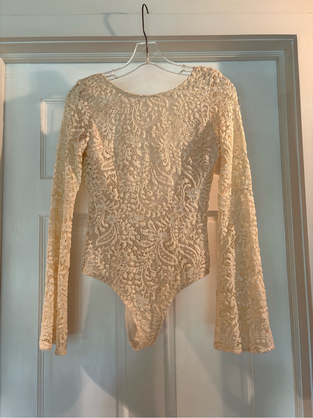 Billabong Cream Lace Long-Sleeve Bodysuit